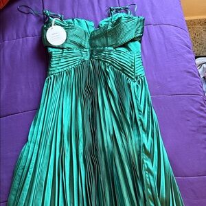 Luxxel Green Pleated Wedding Dress